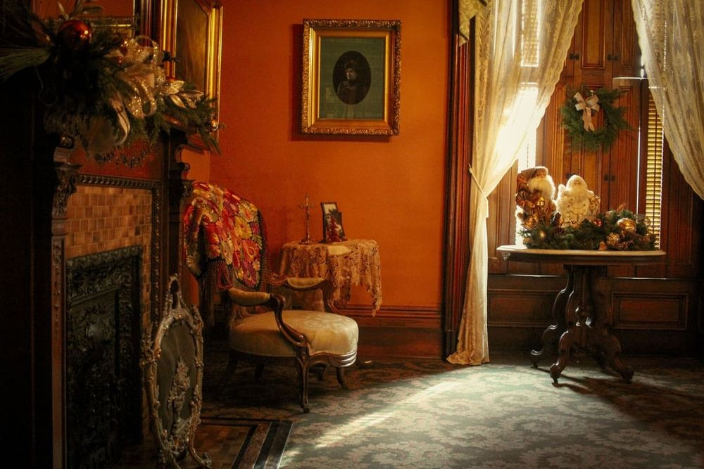 Cozy Victorian room with decorative furnishings, perfect for vintage homes.